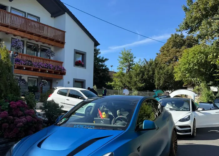 Nordschleife- Vina A3 דירה Quiddelbach